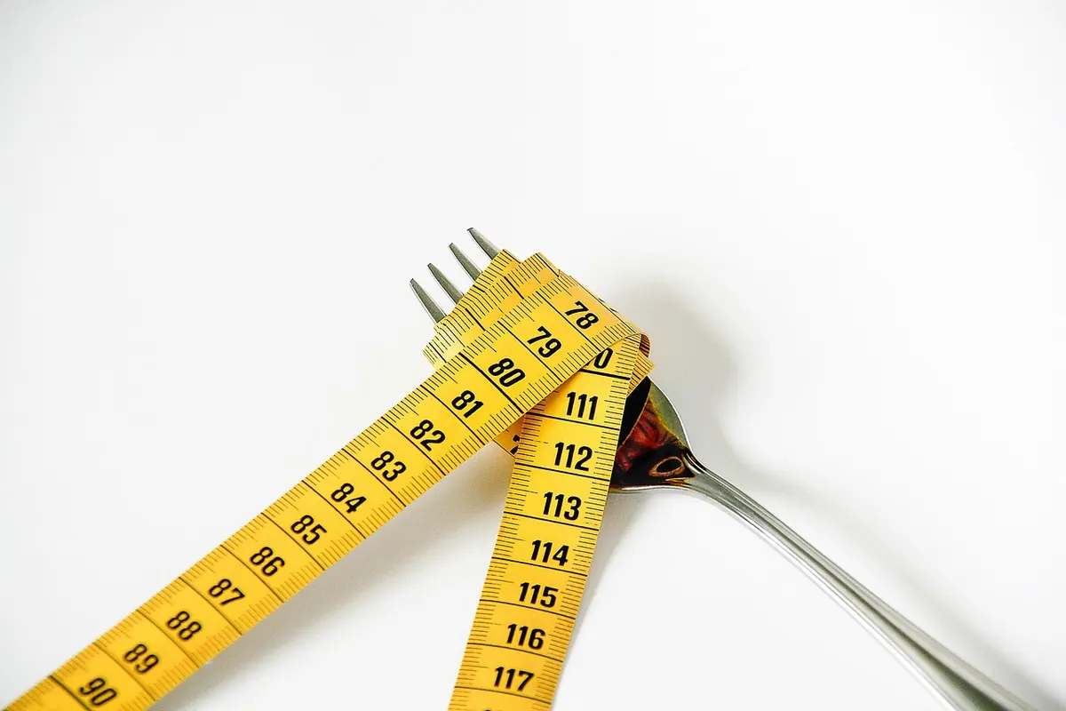 How to Measure and Weigh Boots for Accurate Courier Quotes