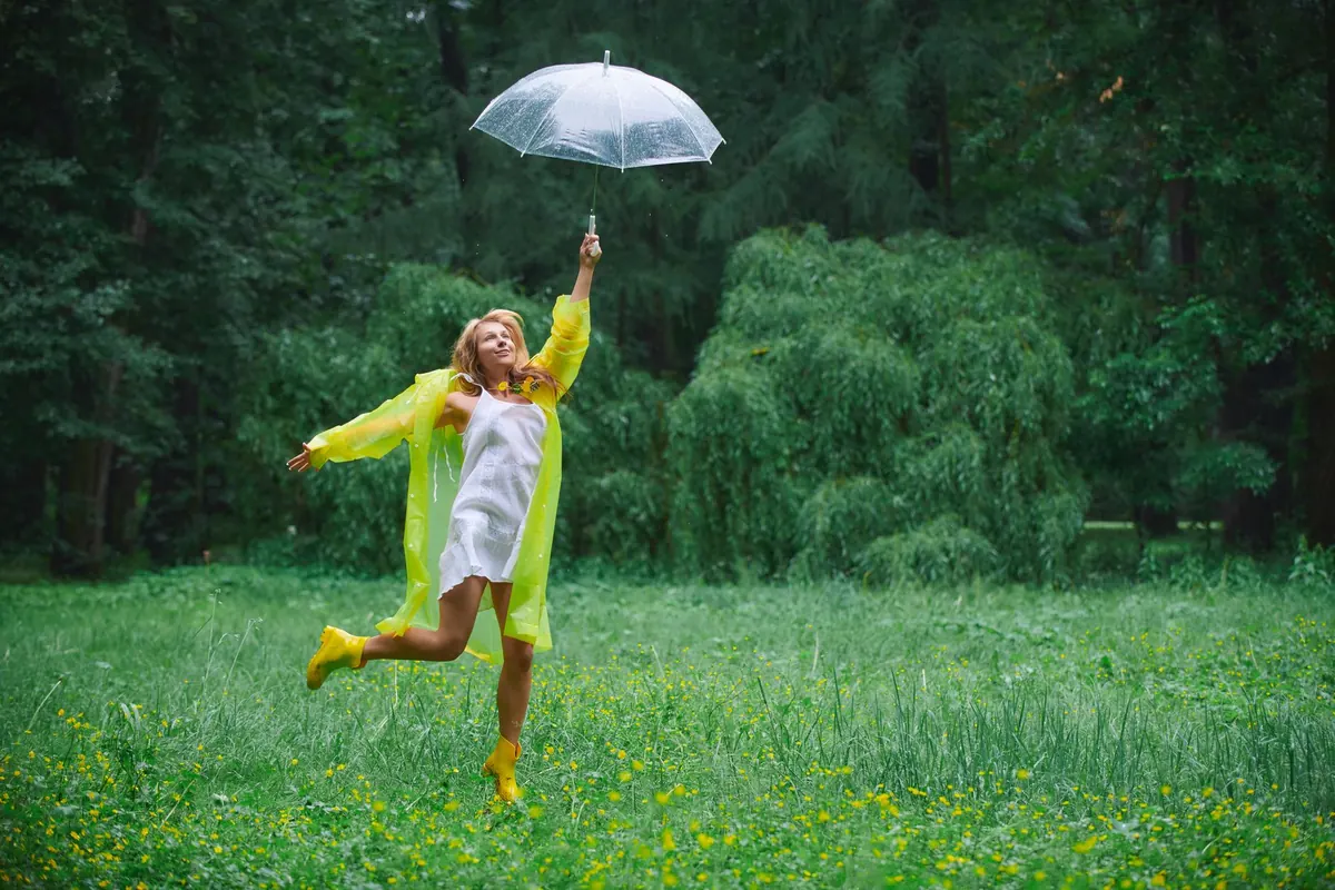 Seasonal Guide: Shipping Festival Wellies Without the Mud Mess